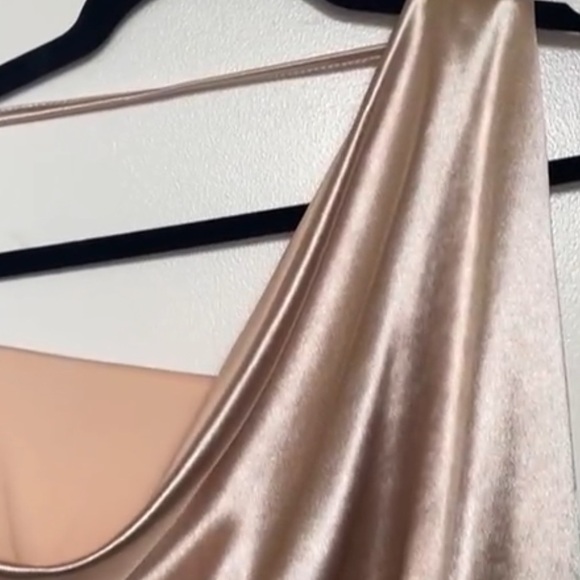 Elegant Satin One Shoulder Pleated Party Mini Dress Ruched Size Large Bodycon - Picture 2 of 7